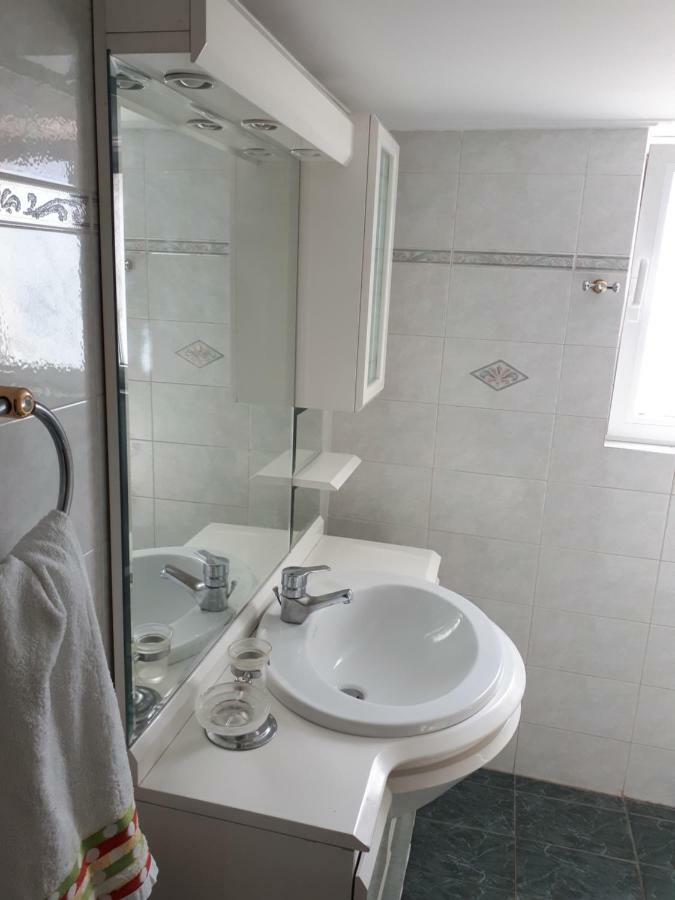 Sea View,Big And Comfortable Appartment In Voula Athènes Extérieur photo
